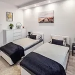 4 Bedroom Awesome In * Kamien Pomorski