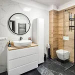 4 Bedroom Awesome In Feriehus Kamien Pomorski