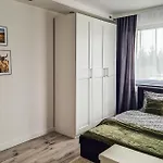 Feriehus 4 Bedroom Awesome In Kamien Pomorski