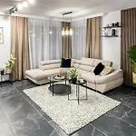 4 Bedroom Awesome In Feriehus