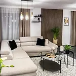 4 Bedroom Awesome In Feriehus *